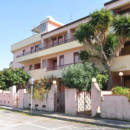 Apartment Casa Benny Difronte Al Mare Oliveri
