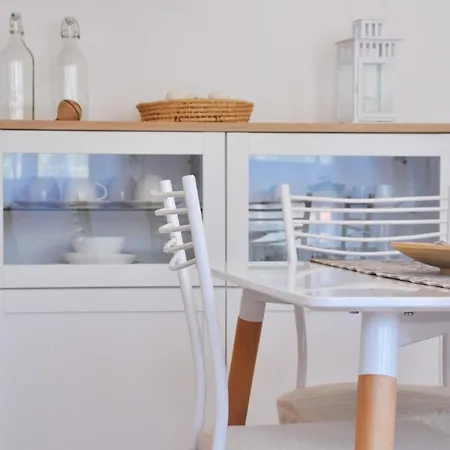 Casa Benny Difronte Al Mare * Оливери