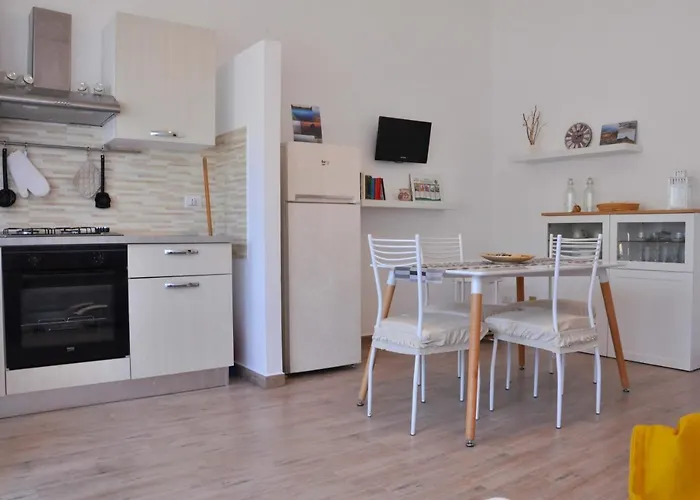 Casa Benny Difronte Al Mare 公寓 *