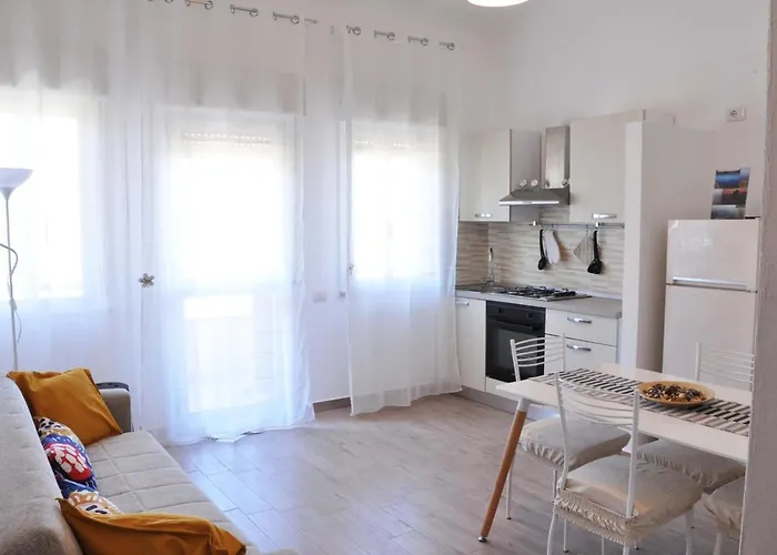Casa Benny Difronte Al Mare 公寓 *